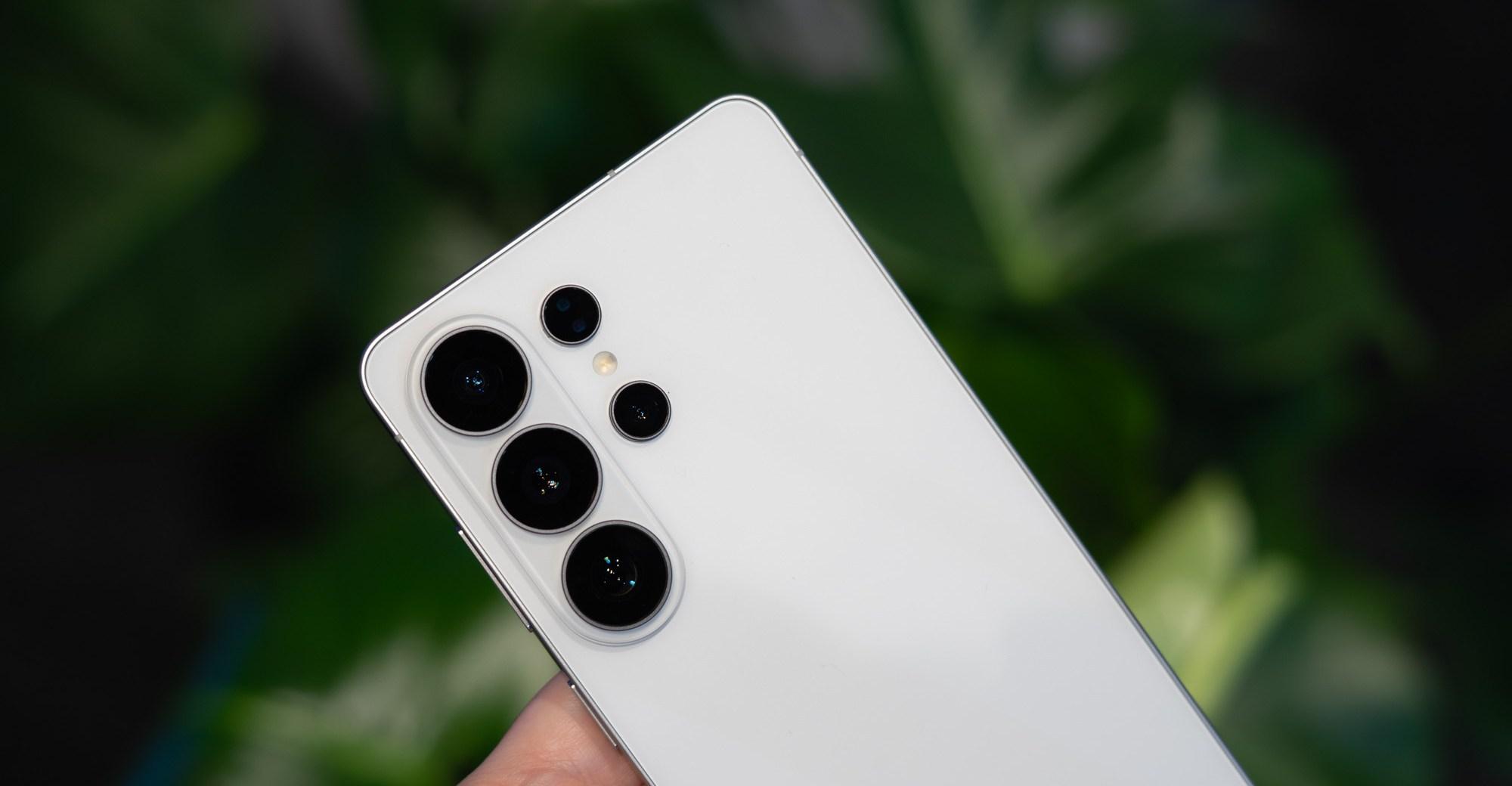 AI deepfakes are a train wreck and Samsung’s selling tickets