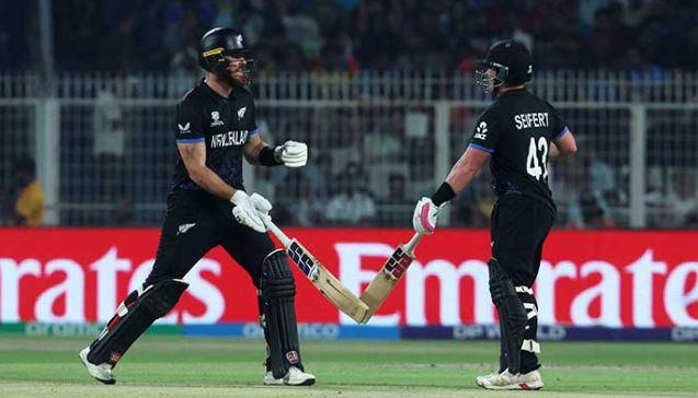 New Zealand beat South Africa to reach T20 World Cup final