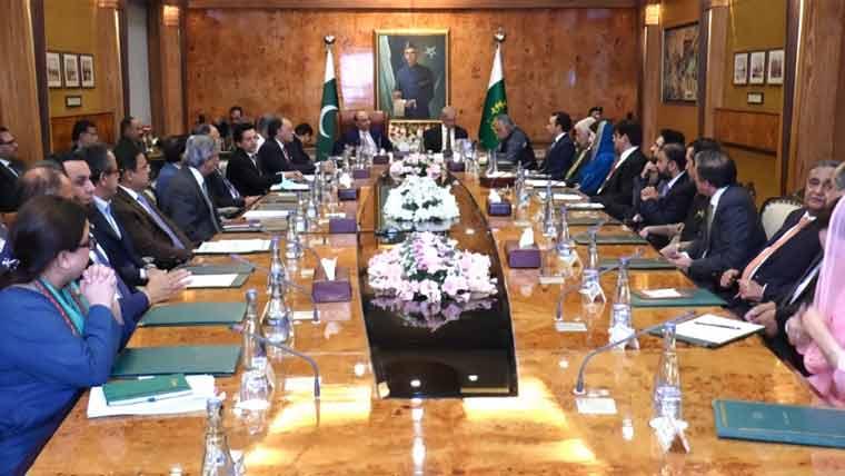 National Consultative Meeting: Provinces oppose smart lockdown, pledge austerity measures