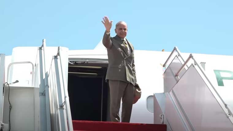 وزیر اعظم شہبازشریف سعودی عرب، قطر اور ترکیہ کے کامیاب دورے کے بعد لاہور پہنچ گئے