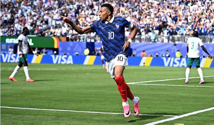 Goal machines Messi, Haaland and Mbappe give their teams perfect starts