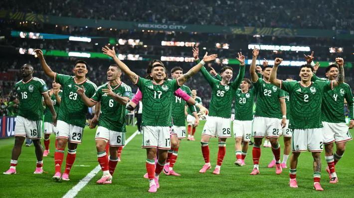 Mexico see off Ecuador to break 40-year World Cup curse