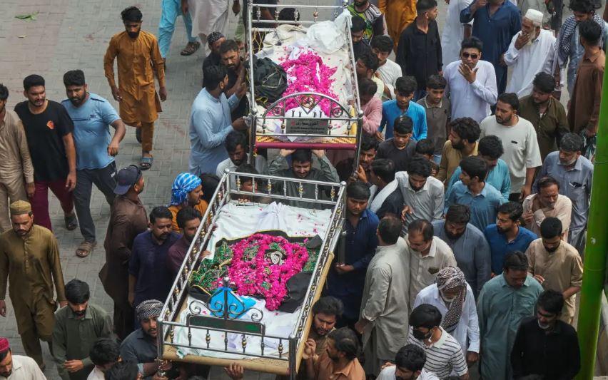 لاہو ٹیوشن سینٹر سانحہ: جاں بحق بچوں کی تدفین مکمل، تحقیقات کا دائرہ وسیع، خستہ حال عمارتوں کی جانچ کا حکم