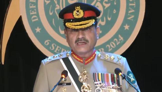 Field Marshal arrives in Turkiye on official visit