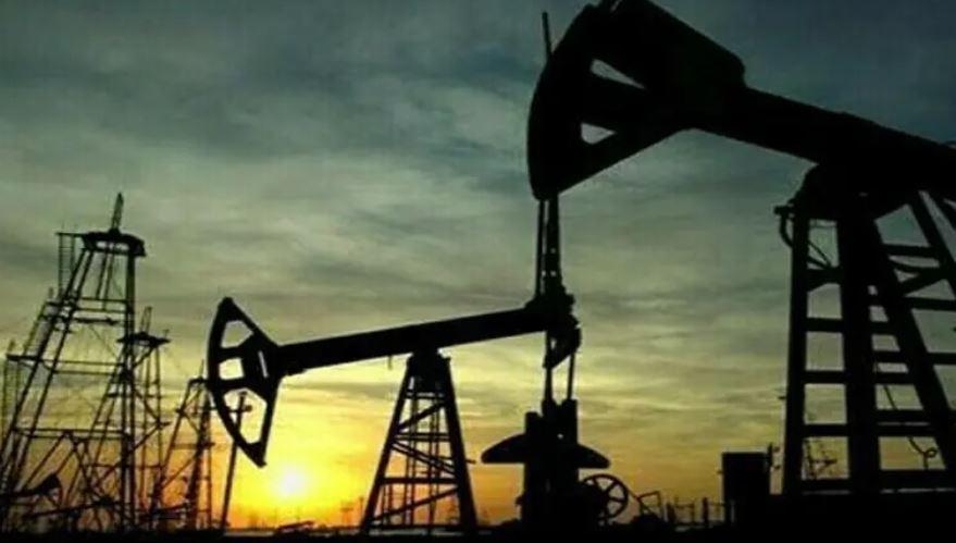 Oil rises above $108 as attacks, pipeline outage deepen Saudi supply concerns