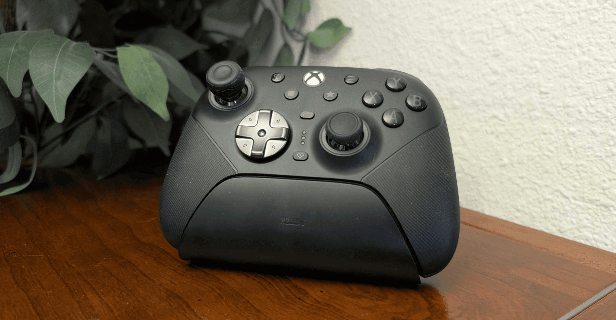 8BitDo’s new Xbox Elite-style controller sets a high bar for customization