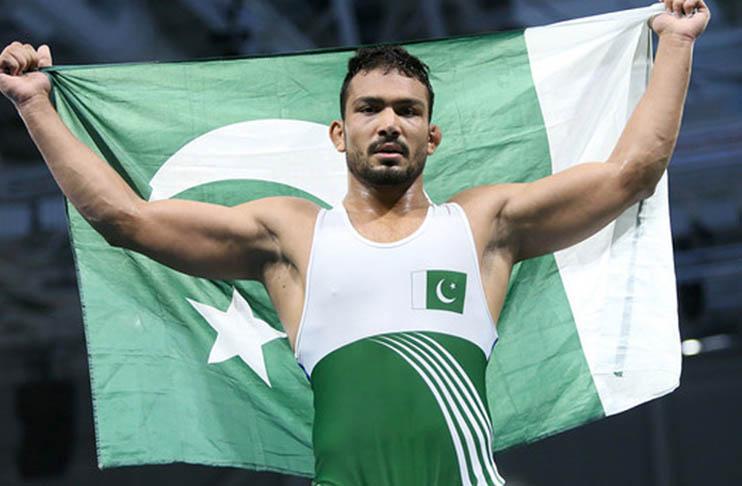 انعام بٹ نے ورلڈ بیچ ریسلنگ چیمپئن شپ جیت لی
