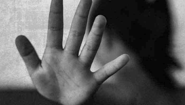 گجرات میں اجتماعی زیادتی کے بعد لڑکی کے جاں بحق ہونے کا واقعہ