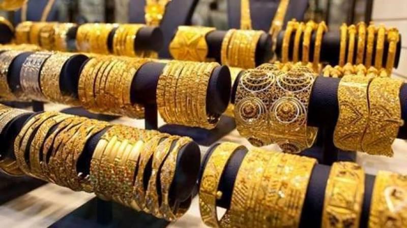 Rs1,600 increase recorded in per tola gold price