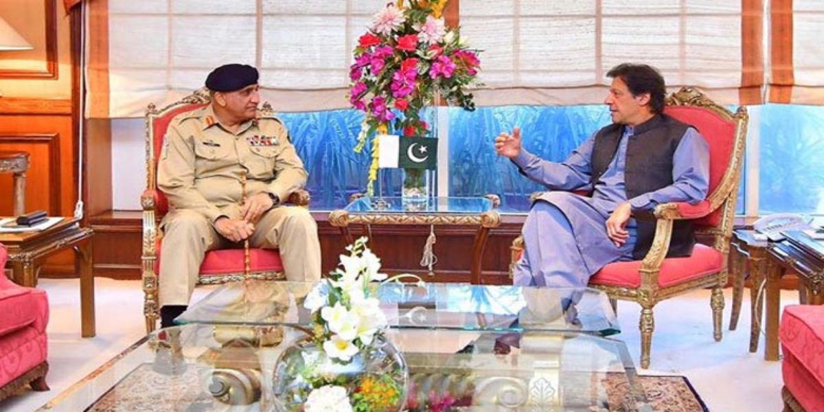 وزیر اعظم اور آرمی چیف کے مابین ملاقات، ملک میں امن و امان پر بات چیت