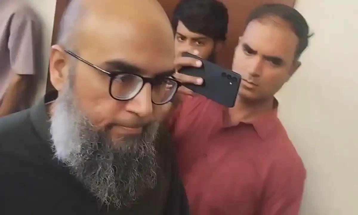 عدالت کا عید کے پہلے روز سینئر صحافی فرحان ملک کو لانڈھی جیل منتقل کرنے کا حکم