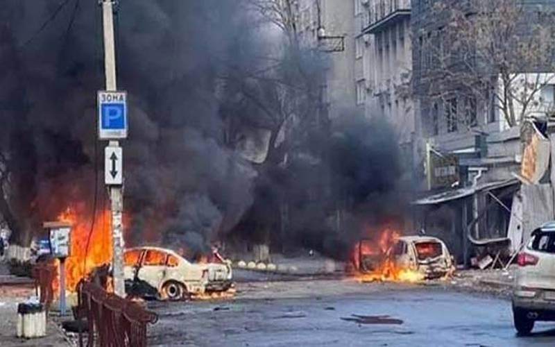 یوکرینی صدر کے آبائی علاقے پر میزائل حملہ،بچوں سمیت 19 افراد ہلاک