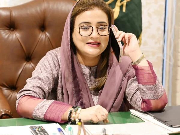 تھیٹر سے بے حیائی کے خاتمے کے معاملے میں کسی کی سفارش قابل قبول نہیں ہے،عظمی بخاری