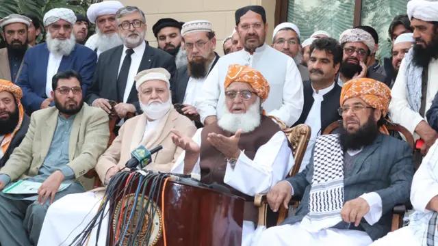 مولانا فضل الرحمان نے امت اسلامیہ کے نام اہم پیغام جاری کر دیا