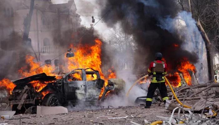 روس کا یوکرین پر بیلسٹک میزائل سے حملہ،31 ہلاک متعدد زخمی