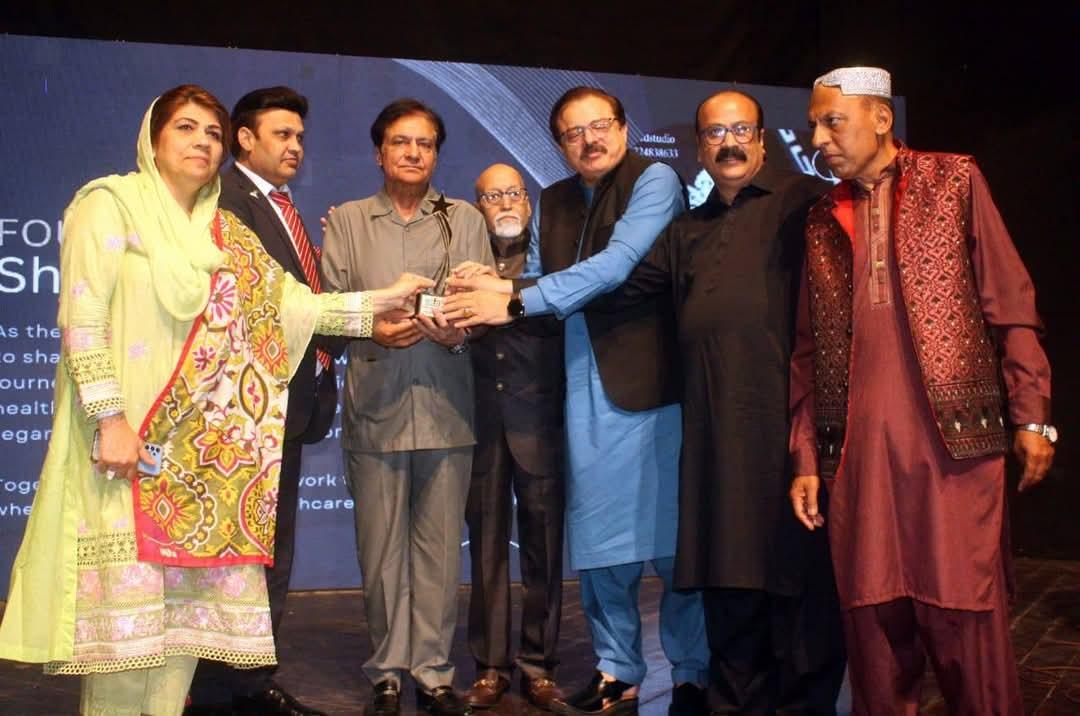 میزبان صدا کار فن و ادب کی معروف شخصیت دلدار پرویز بھٹی کی یاد میں تقریب کا انعقاد