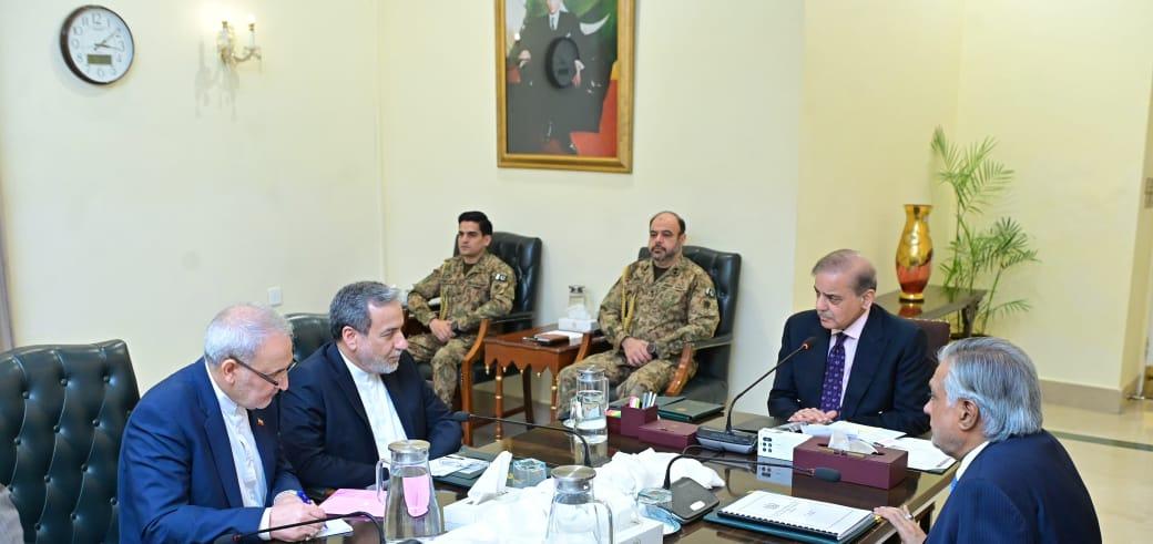 وزیراعظم سے ایرانی وزیر خارجہ کی ملاقات،پاک بھارت کشیدگی اور دو طرفہ تعلقات پر تبادلہ خیال