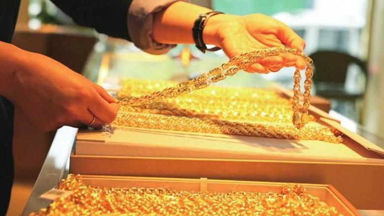Gold prices rise again after major drop a day earlier