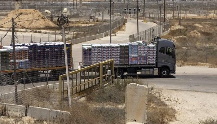 اسرائیل نے 100 امدادی ٹرکوں کو غزہ جانے کی اجازت دے دی