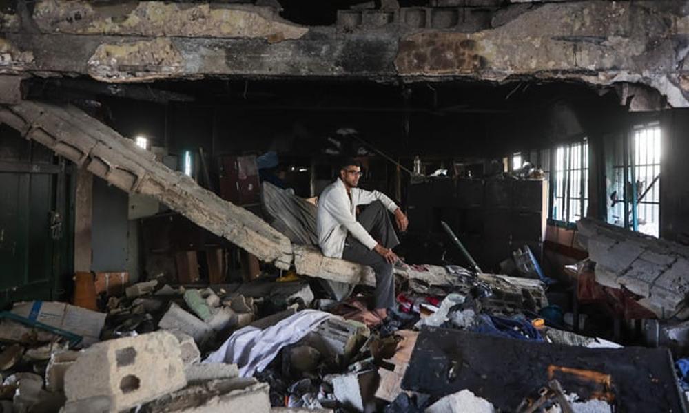 Israeli army brutally bombards Gaza refugee school, martyring 52