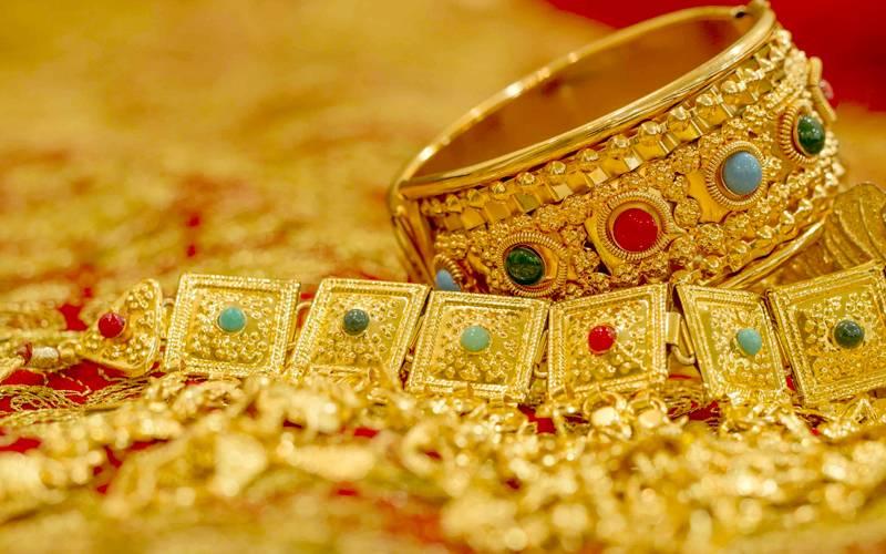 مسلسل 2 روز کی کمی کے بعد سوناپھر ہزاروں روپے مہنگا،فی تولہ کتنے کا ہو گیا؟