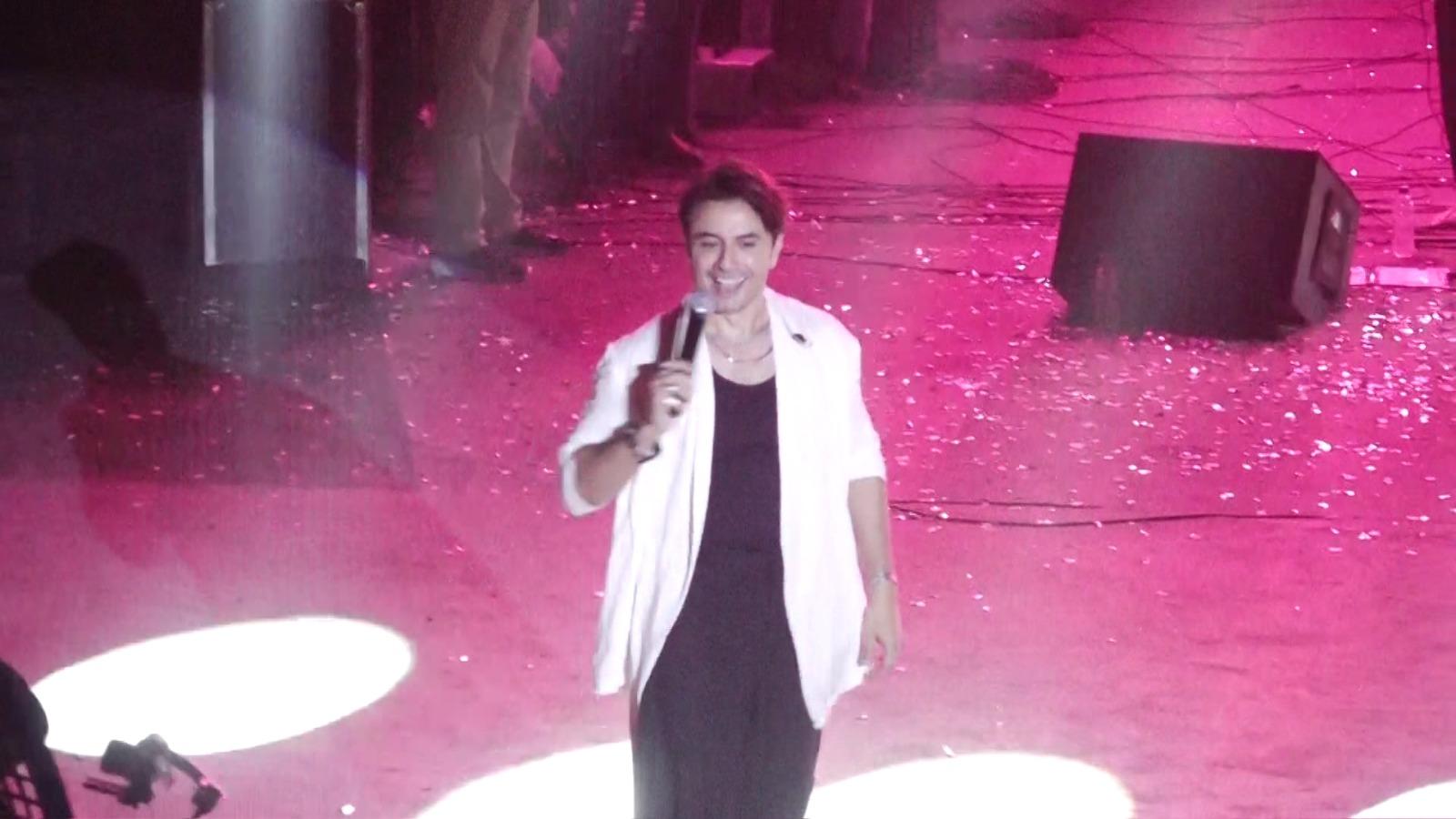 سیلاب زدگان کی امداد کیلئے خصوصی میوزیکل شو،عارف لوہار، علی ظفرسمیت دیگر گلوکاروں نےخوب سر بکھیرے