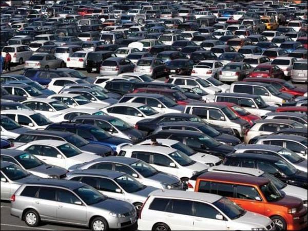 حکومت نے 5 سال سے زائد پرانی گاڑیوں کی کمرشل بنیادوں پر درآمد کی اجازت دیدی