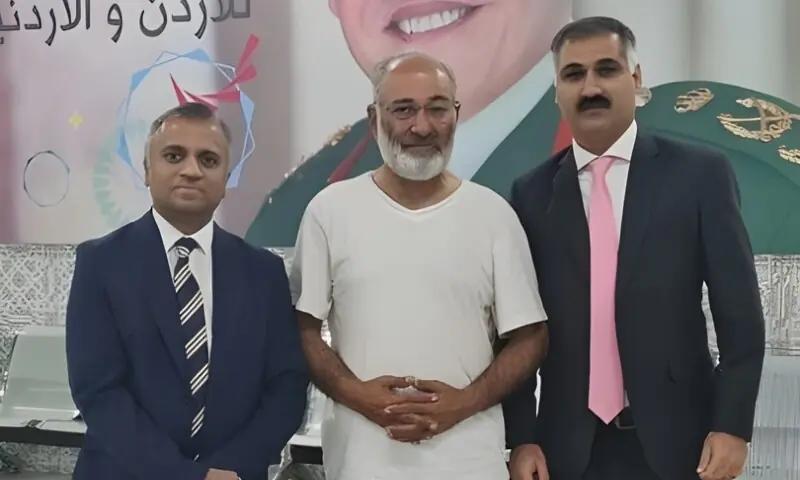 وزیر خارجہ اسحاق ڈار کا مشتاق احمد سے رابطہ، 9 اکتوبر کو وطن واپسی متوقع