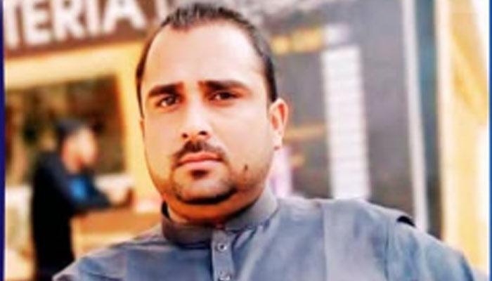 گھوٹکی:میرپور ماتھیلو پریس کلب کے جنرل سیکرٹری طفیل رند قاتلانہ حملے میں ہلاک