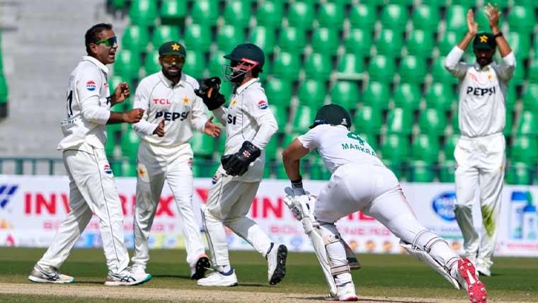 لاہورٹیسٹ:دوسرے روز کے اختتام تک جنوبی افریقہ نے 6 وکٹوں پر 216 رنزبنالیے