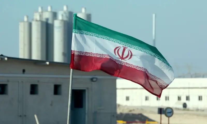 جوہری معاہدے کی میعاد ختم ہونے کے بعد اب اس کی تمام پابندیوں سے آزاد ہے، ایران