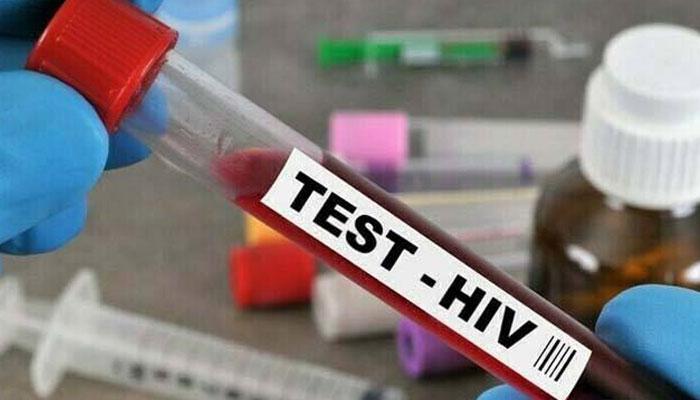 نواب شاہ  :بچوں میں ایچ آئی وی کے مرض میں تیزی  سے اضافہ  ہونےکا انکشاف