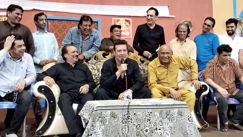 لالی وڈ سپر اسٹار معمر رانا فلموں کے بعد اب تھیٹر ڈراموں میں بھی جلوہ گر ہونگے