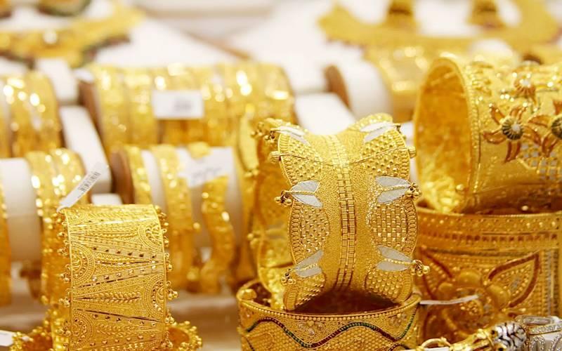 سونا مسلسل دوسرے روز ہزاروں روپے سستا ، فی تولہ کتنے کا ہو گیا؟