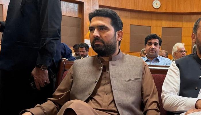 کور کمانڈر مجھے مبارکباد دینے آئے تھے، میں صوبے کا چیف ایگزیکٹو ہوں،سہیل آفریدی کا ردعمل