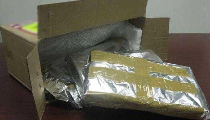 کسٹمز کی کراچی ائیرپورٹ پر  کارروائی: کروڑوں کی منشیات پاکستان اسمگل کرنےکی کوششیں ناکام بنادیں