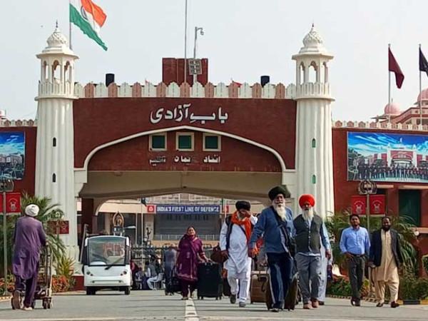 بابا گورو نانک کا 556 واں یوم پیدائش: دو ہزار سے زائد بھارتی سکھ یاتریوں کو ویزے جاری