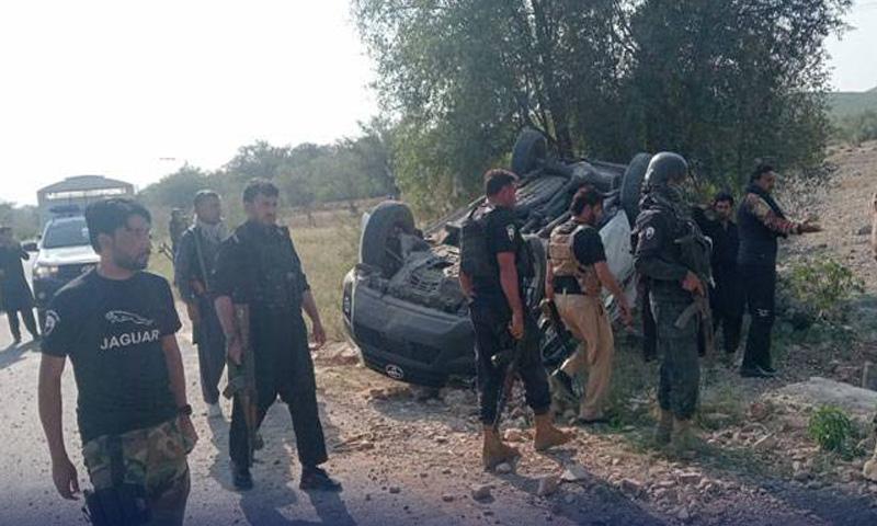 ہنگو میں پولیس افسران کے قافلے پربم حملہ، ایس ایچ او سمیت 3 اہلکار زخمی