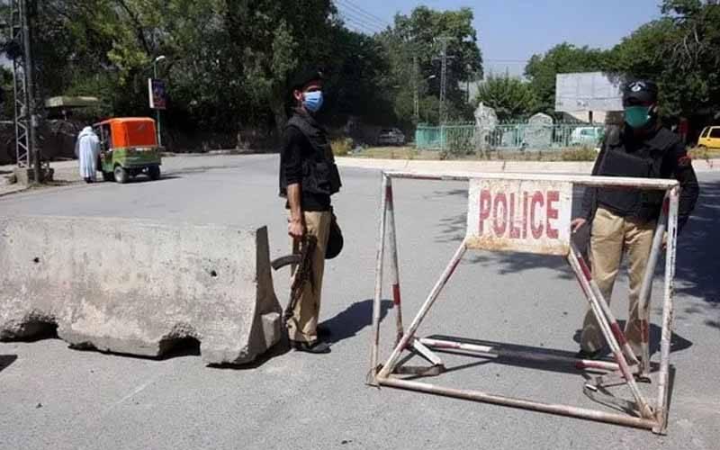 کُرم:دہشتگردوںکا پولیس چیک پوسٹ پر حملہ ، جوابی کارروائی میں 4 خارجی جہنم واصل،دو اہلکار شہید