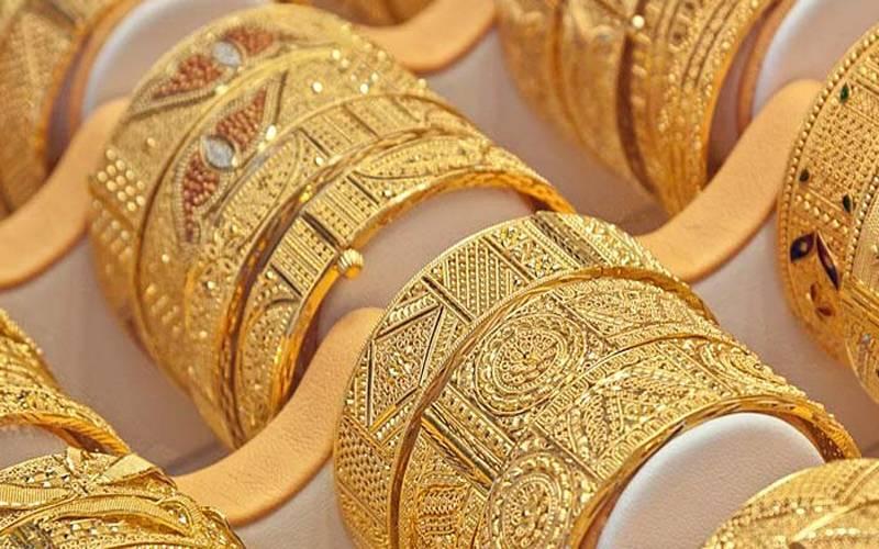 مسلسل اضافے کے بعد سونے کی قیمت میں نمایاں کمی،فی تولہ کتنے کا ہو گیا؟