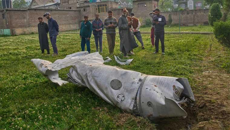 معرکہ حق کے دوران گرائے جانے والے بھارتی رافیل طیاروں کے نمبر سامنے آگئے