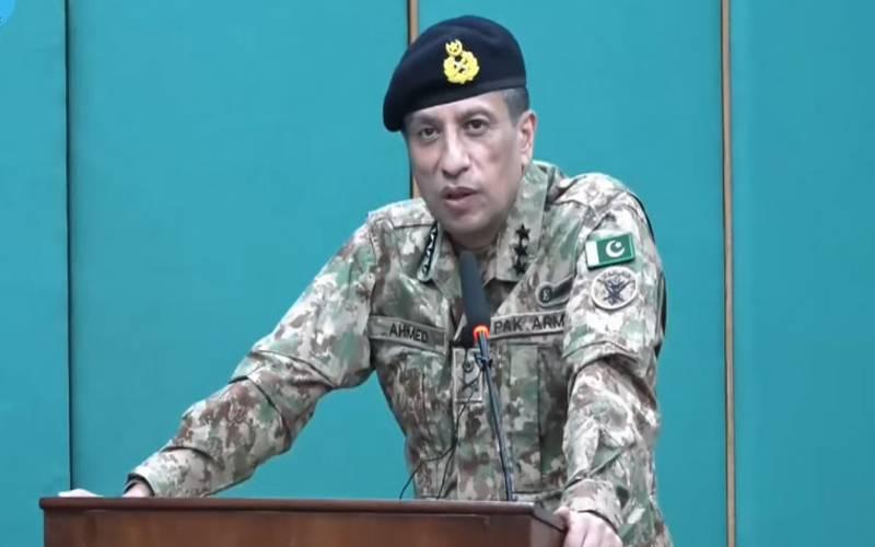 اسلام آباد : ڈی جی آئی ایس پی آر کی کامسیٹس یونیورسٹی کے اساتذہ اور طلبہ کیساتھ خصوصی نشست