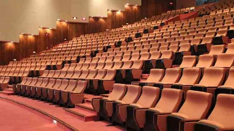 تھیٹرز سے متعلق ایس او پیز پر سختی سے عملدرآمد کا حکم