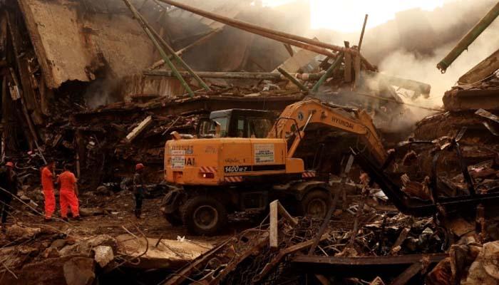 ’مجھے بچالو، میں مرنا نہیں چاہتا‘، گل پلازہ میں پھنسے نوجوان کی بھائی کو آخری کال