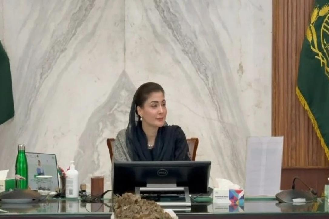 ملکی تاریخ میں پہلی مرتبہ وزراءکی اے آئی ٹریننگ ، وزیراعلیٰ مریم نواز نے خود لیڈ کیا