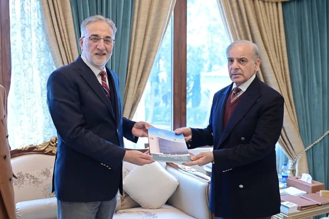 وزیراعظم سے چیئرمین قومی احتساب بیورو کی ملاقات،مصنوعی ذہانت ، ای آفس نظام، نیب کی کارکردگی کوسراہا