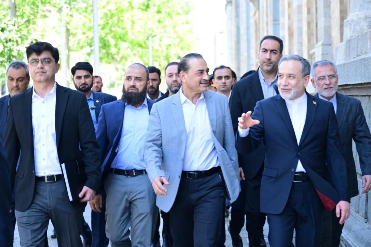 فیلڈ مارشل کا دورہ ایران انتہائی نتیجہ خیز رہا، حوصلہ افزا پیشرفت سامنے آئی ہے، آئی ایس پی آر