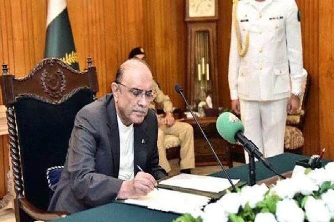 صدر مملکت نے پی آئی اے کنورژن ریپیل بل 2026ء کی منظوری دیدی