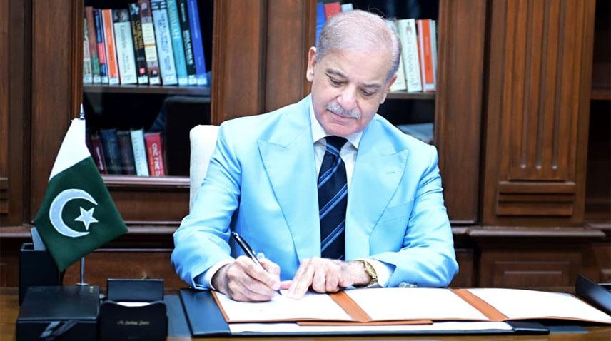 Iran war: PM Shehbaz signs Islamabad MoU as mediator