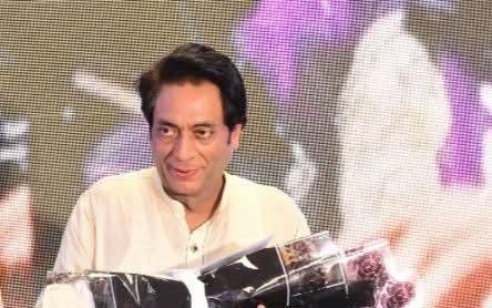 گلوکار طارق طافو منوں مٹی تلے جا سوئے